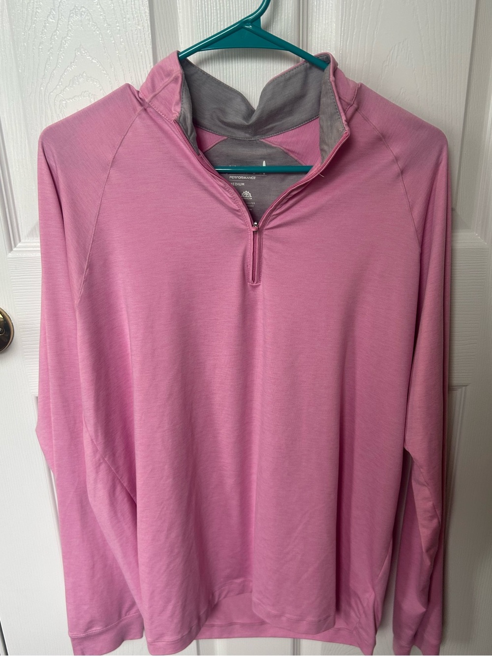 Johnnie-O Men’s Pink Quarter-Zip Performance Pullover, size M Medium